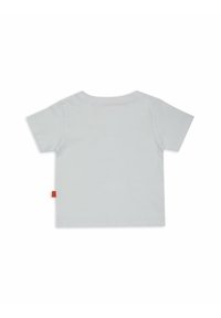 T-shirt a maniche corte di colore grigio chiaro. Design con colletto rotondo e texture liscia. Presenta una piccola etichetta rossa sulla cucitura sinistra in basso.