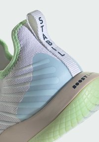 adidas Performance STABIL NEXT GENERAL - Volleyballschuh - cloud white   preloved ink   semi green spark