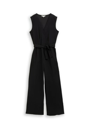 Schwarzer ärmelloser Jumpsuit mit Wickeldesign, weitem Bein und einem Stoffgürtel. Hat einen V-Ausschnitt und zwei seitliche Taschen. Texturiertes Material.