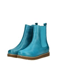 Bottines en cuir turquoise avec panneaux latéraux élastiques, bout rond et semelle en caoutchouc marron texturée. Fini lisse avec un minimum de détails.