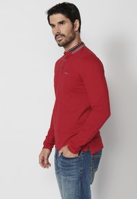 Koroshi Maglietta a manica lunga - rojo   red