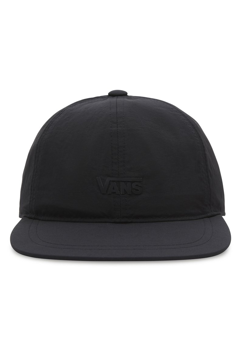 Schwarze Kappe mit flachem Schild, aus leichtem Stoff gefertigt. Hat ein minimalistisches Design und ein geprägtes Vans-Logo auf der Vorderseite.