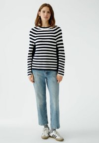 Oui RUBI - Strickpullover - dark blue white