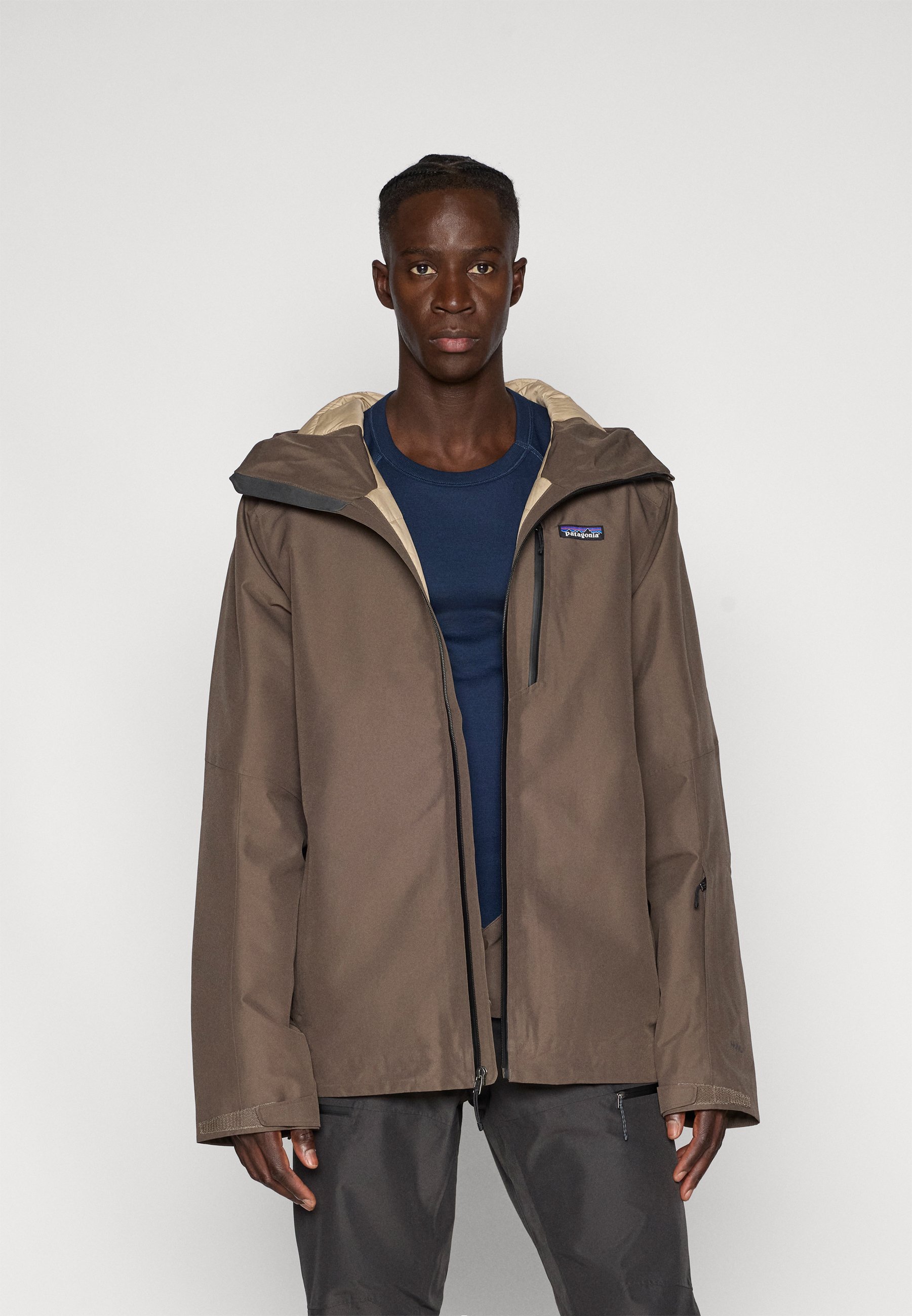 Patagonia INSULATED POWDER TOWN - Ski jacket - marlow brown/brown