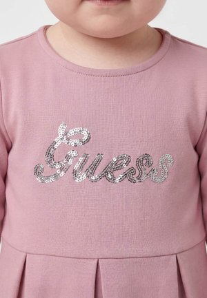 Guess, KLEID- UND SLIP-SET - Jurk - mehrfarbe rose