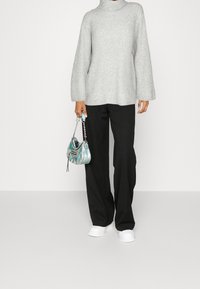 Gina Tricot Strickpullover - grey