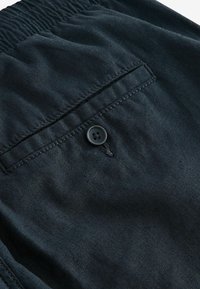 Next SLIM FIT LINEN ELASTICATED DRAWSTRING - Nadrágok - charcoal grey