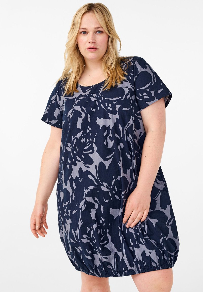 Zizzi KURZARM MIT PRINT - Denné šaty - dark blue