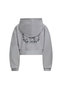 Hellgrauer verkürzter Hoodie mit einer Kapuze und Zugband. Bedruckt mit dem dunklen Schriftzug "SO ENJOY" und floralen Akzenten. Weicher Stoff mit gerippten Bündchen.