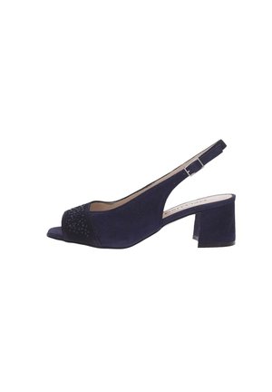 Sandalia slingback de ante azul marino con tacón bloque y punta abierta adornada con pequeñas cuentas decorativas.