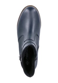 Navy Leder Stiefelette mit runder Zehe, seitlichem Reißverschluss und strukturiertem Fußbett. Verfügt über eine weiche Innenauskleidung und eine robuste Laufsohle.