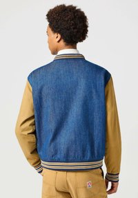 Wrangler VARSITY JACKET Denim jacket blau/blue Zalando