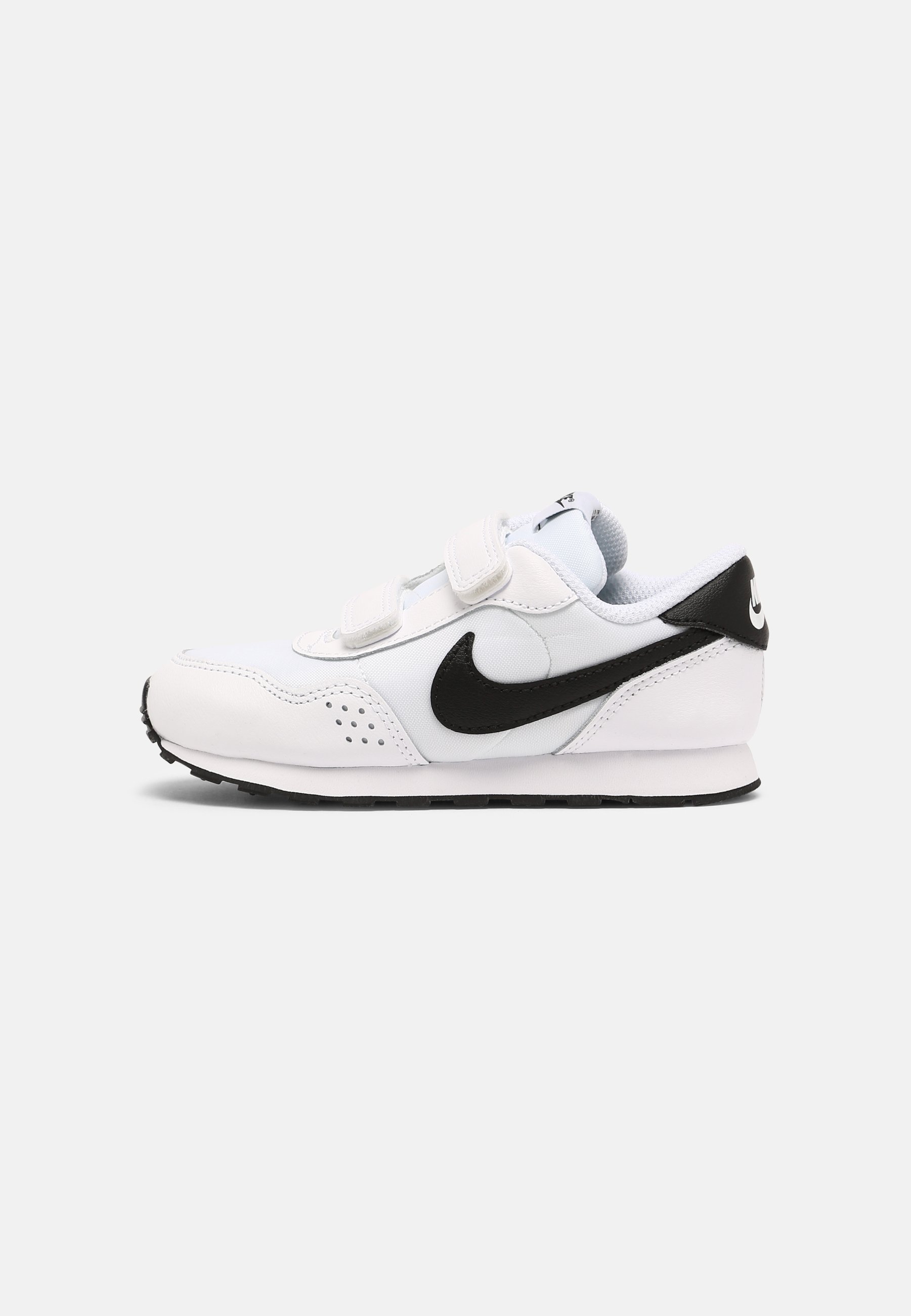 nike sportswear md valiant unisex