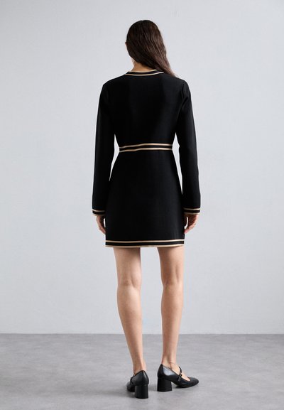 Tory Burch KENDRA DRESS - Robe fourreau - black/camel