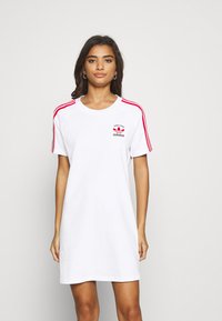 adidas Originals STRIPES SPORTS INSPIRED REGULAR DRESS - Obleka iz džersija - white/scarlet