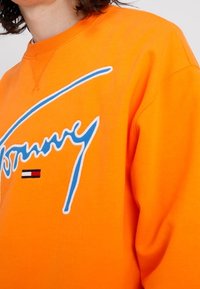 Tommy Jeans Sudadera - orange