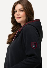 Ulla Popken Sudadera con cremallera - navy blue