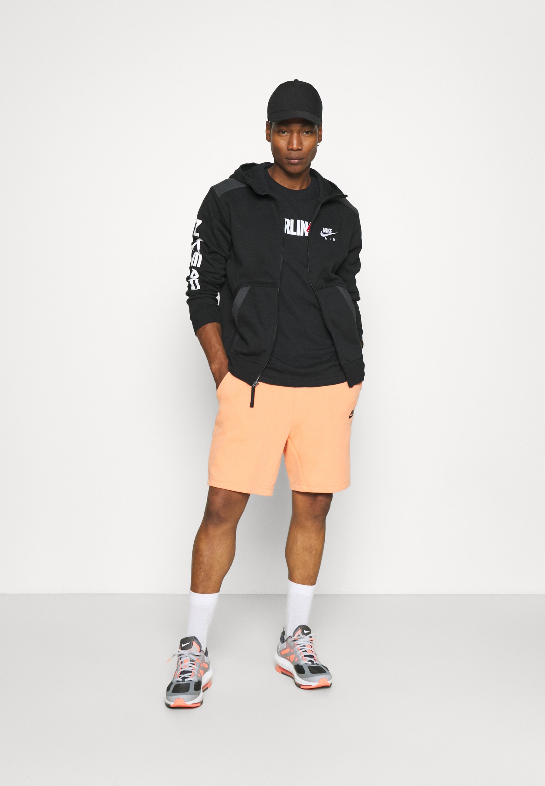 Jordan BERLIN CITY CREW - T-shirt con stampa - black/nero - Zalando.it