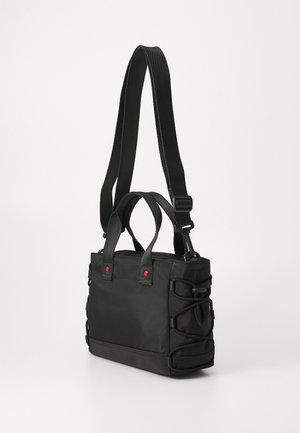 Classificação 9: Diesel - TECH-D TOTE S X - Mala de mão