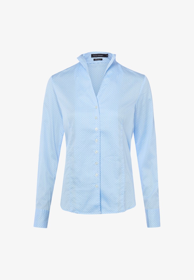 Hellblaues, langärmliges Hemd mit Knopfleiste, feinem Kreis-Muster, spitzem Kragen und tailliertem Schnitt auf weißem Hintergrund.