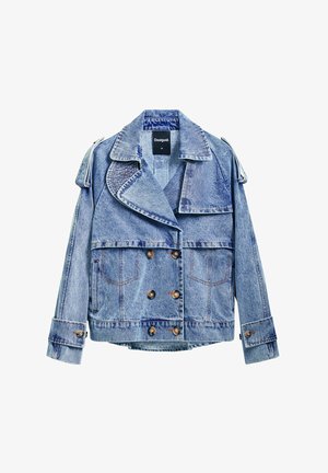 Traper jakna s dvostrukim kopčanjem, velikim reverima, četiri prednja džepa i dugmadima u svijetloplavom pranju.