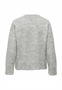 Pull en tricot gris avec une coupe décontractée, présentant des manches raglan et des fentes sur les côtés à l'ourlet. Texture douce et motif minimal.