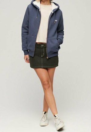 Vetoketjullinen college - blue