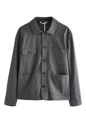 Dunkelgraue Herrenjacke zum Knöpfen mit vier Taschen, darunter eine Pattentasche mit Knopf, und einem Hemdkragen.
