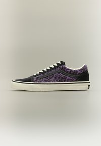 Ikke valgt, black/purple