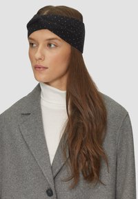 s.Oliver BAND MIT KNOTEN UND NIETEN - Ohrenwärmer - schwarz