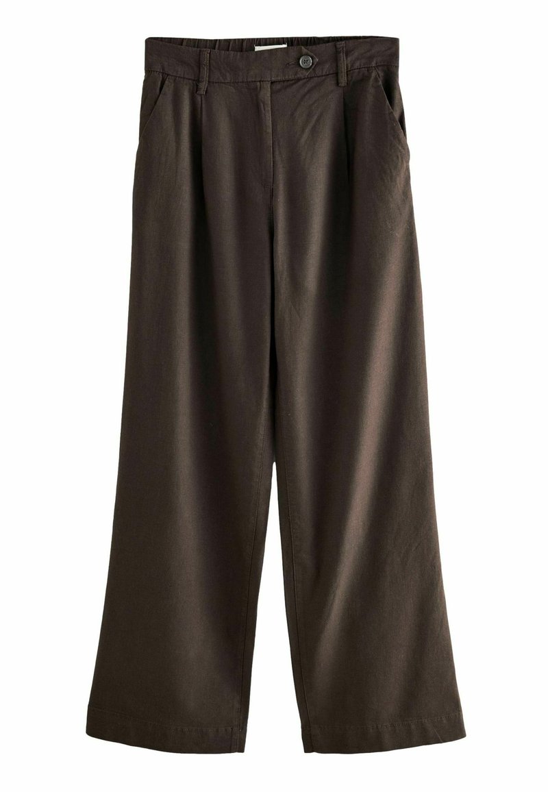 Bruine wijde broek met een gladde textuur, uitgerust met plooien, een enkele knoopsluiting en zijzakken. Gemaakt van een katoenmix.