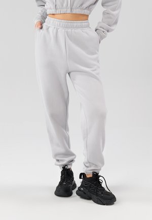 Even&Odd active OVERSIZED TRACKSUIT BOTTOMS WITH CUFFED ANKLE - Jogginghose - mottled light grey