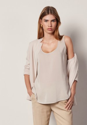WIDE NECKLINE - Top - weiß  alabaster
