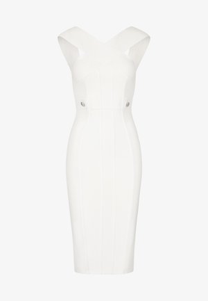 Hvid tætsiddende kjole med krydsede stropper, struktureret stof, struktureret silhuet og sølvfarvede knapdetaljer i taljen.