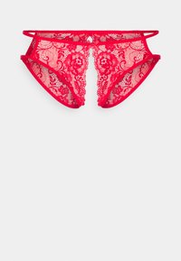Röd spetsstringtrosor med blommönster, med öppna sidor och tunna remmar. Materialet är genomskinligt med en mjuk, delikat textur.