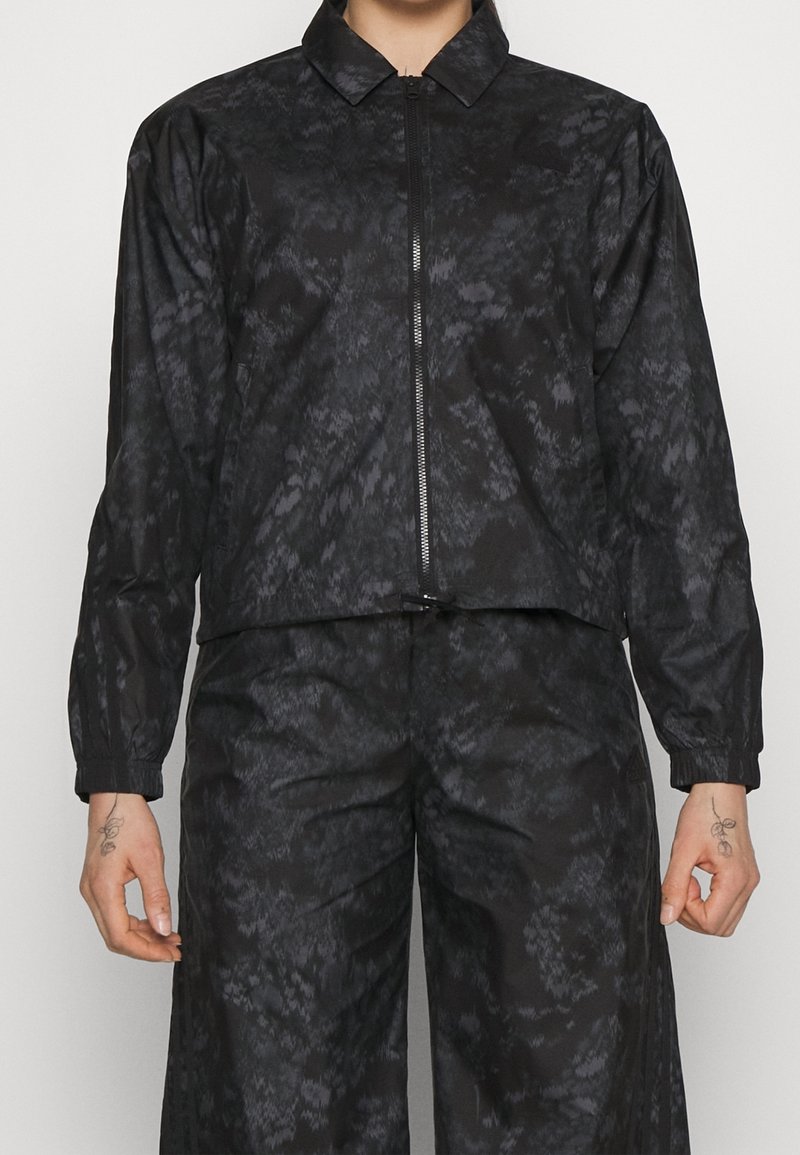 adidas Sportswear Verryttelytakki - black