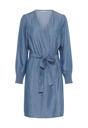 Denim obleka v svetlo modri barvi, s dolgimi rokavi z nabranimi manšetami, nastavljivim pasom na obroču ter V-izrezom.