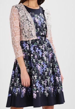 Strickjacke - light pink