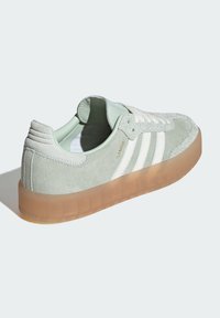 adidas Originals SAMBAE jasnozielony