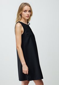 Jimmy Key SLEEVELESS WITH NECK - Freizeitkleid - black