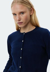 Sofie Schnoor Cardigan - navy