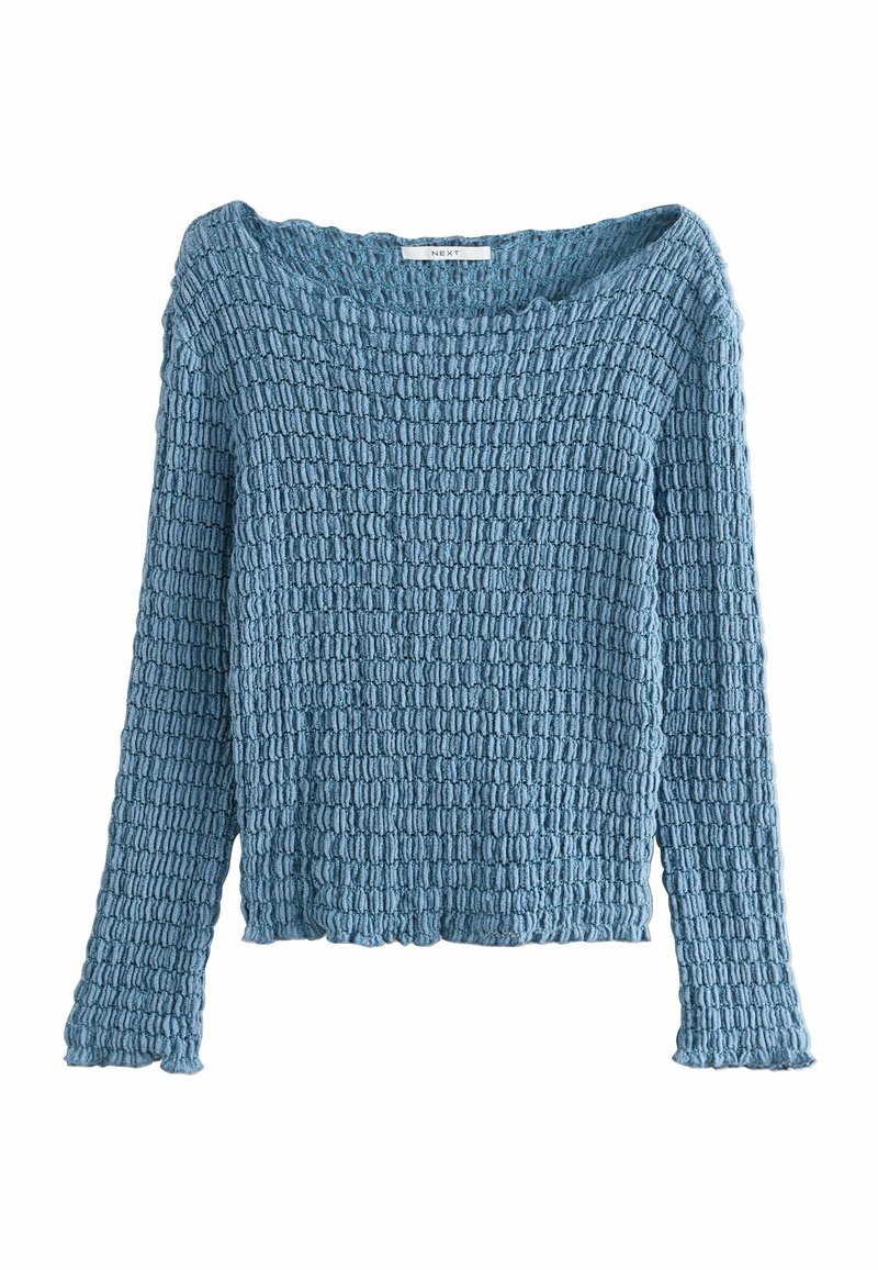 Texturierter blauer Pullover mit weitem Ausschnitt, langen Ärmeln und verkürztem Schnitt. Besitzt ein geripptes, gemustertes Material mit subtilen gewellten Kanten.