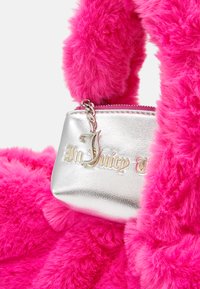 Juicy Couture BERRY różowy