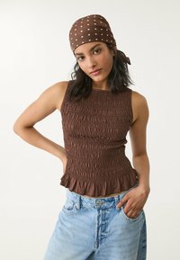 GATHERED WITH RUFFLES - Bluse - dark brown