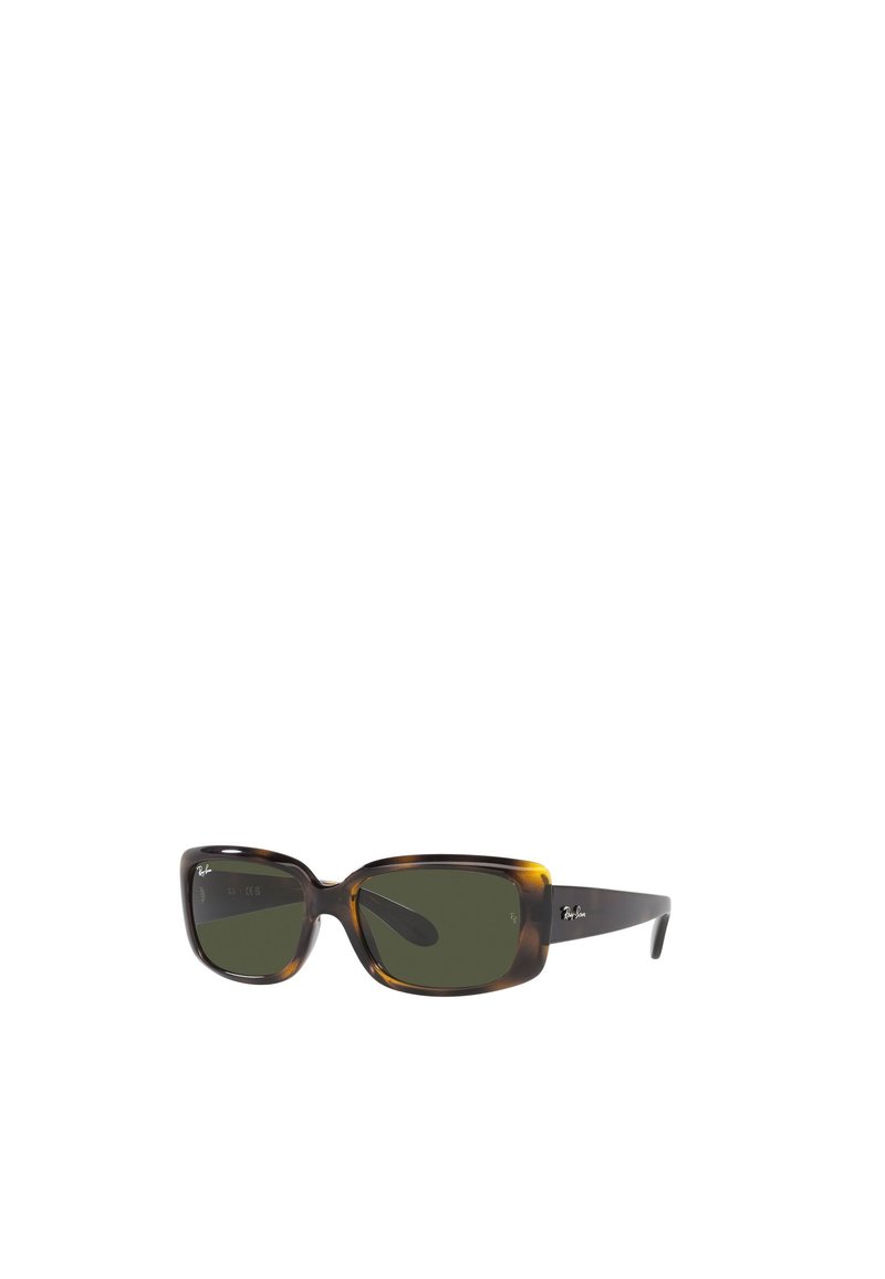Occhiali da sole a forma di tartaruga marrone con lenti verdi. Design della montatura quadrata, finitura lucida e branding sottile sulla tempia. Materiale in plastica leggero.