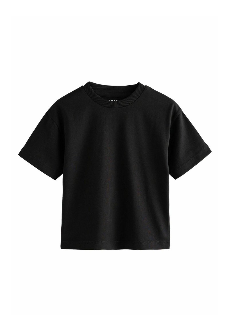 T-shirt nera a maniche corte con collo tondo, realizzata in cotone morbido, caratterizzata da una texture liscia e da una vestibilità rilassata e squadrata. Nessun motivo visibile.
