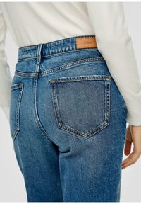 s.Oliver - Jeansy Zwężane