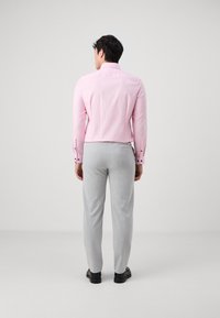 OLYMP Level Five Alkalmi ing - light rose