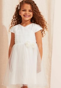 Lipsy REGULAR FIT - Kokteilinė suknelė / vakarėlių suknelė - ivory