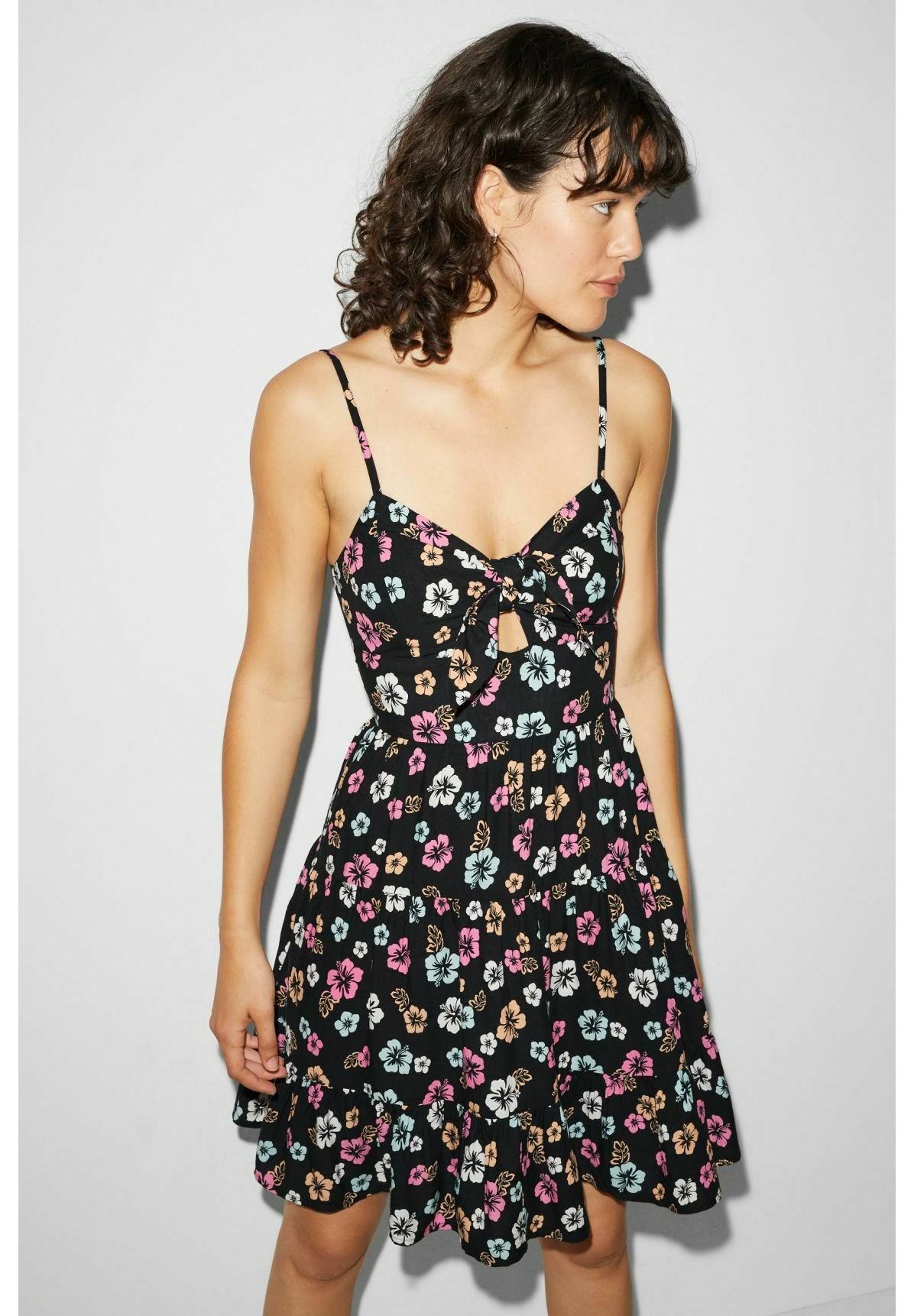 Robe Diva Zaftique Couleur Café Avec Surpiqûres Noires - Taille Plus Neuve Sans étiquettes